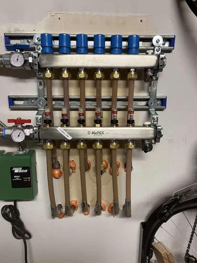 Plumber performing Leak Detection at a residential property in Waimanalo Beach